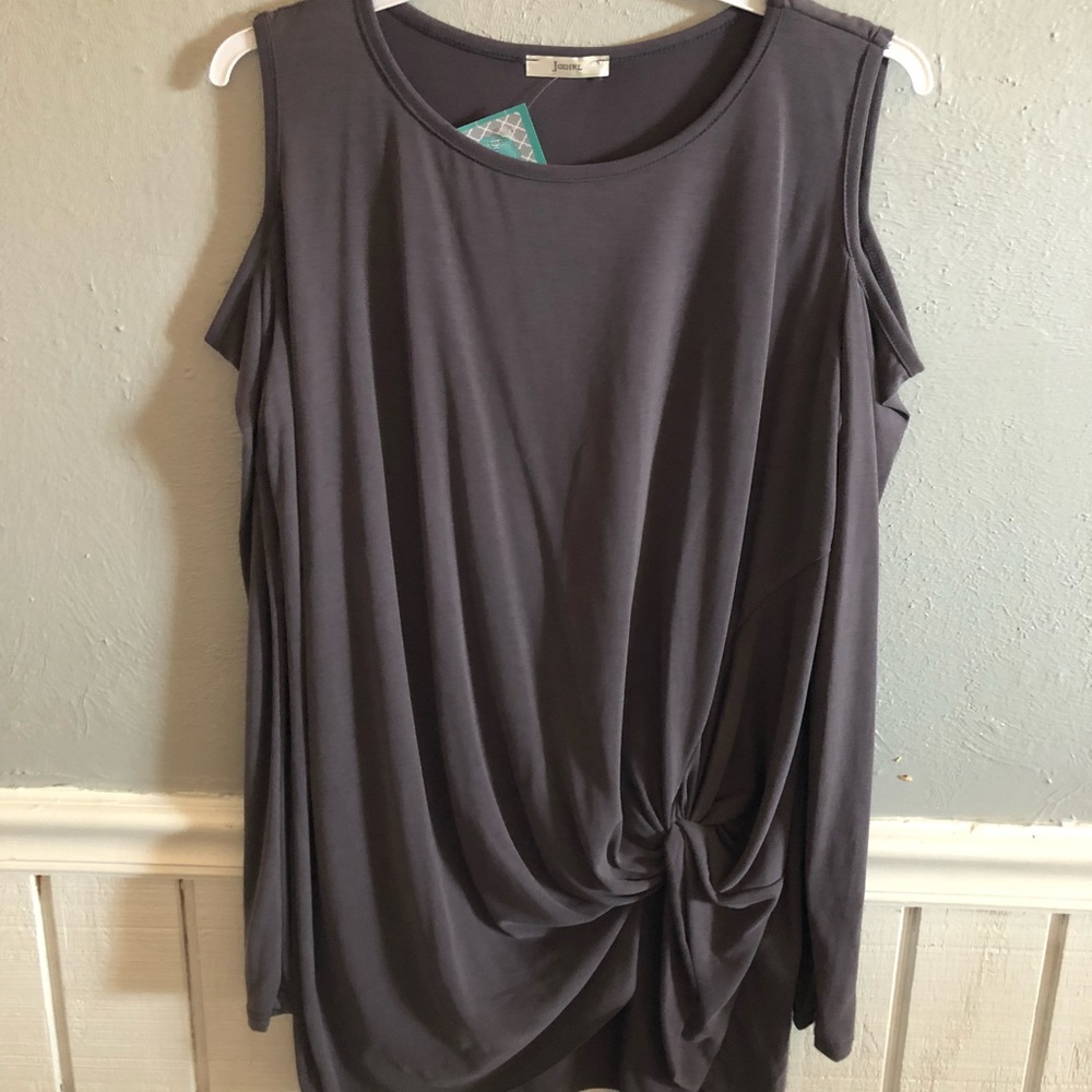 Long sleeve, cold shoulder top